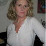 Belle coquine cherche son amant sur le 45 pour du plan baise